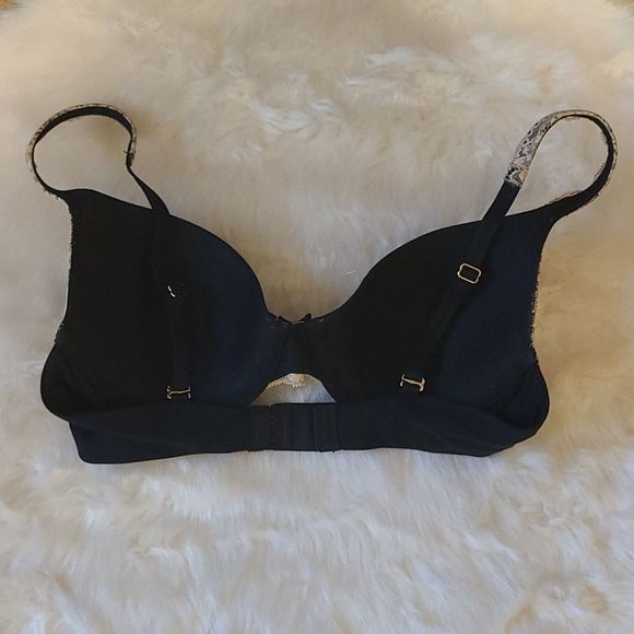 Soma Bra - Picture 3 of 5